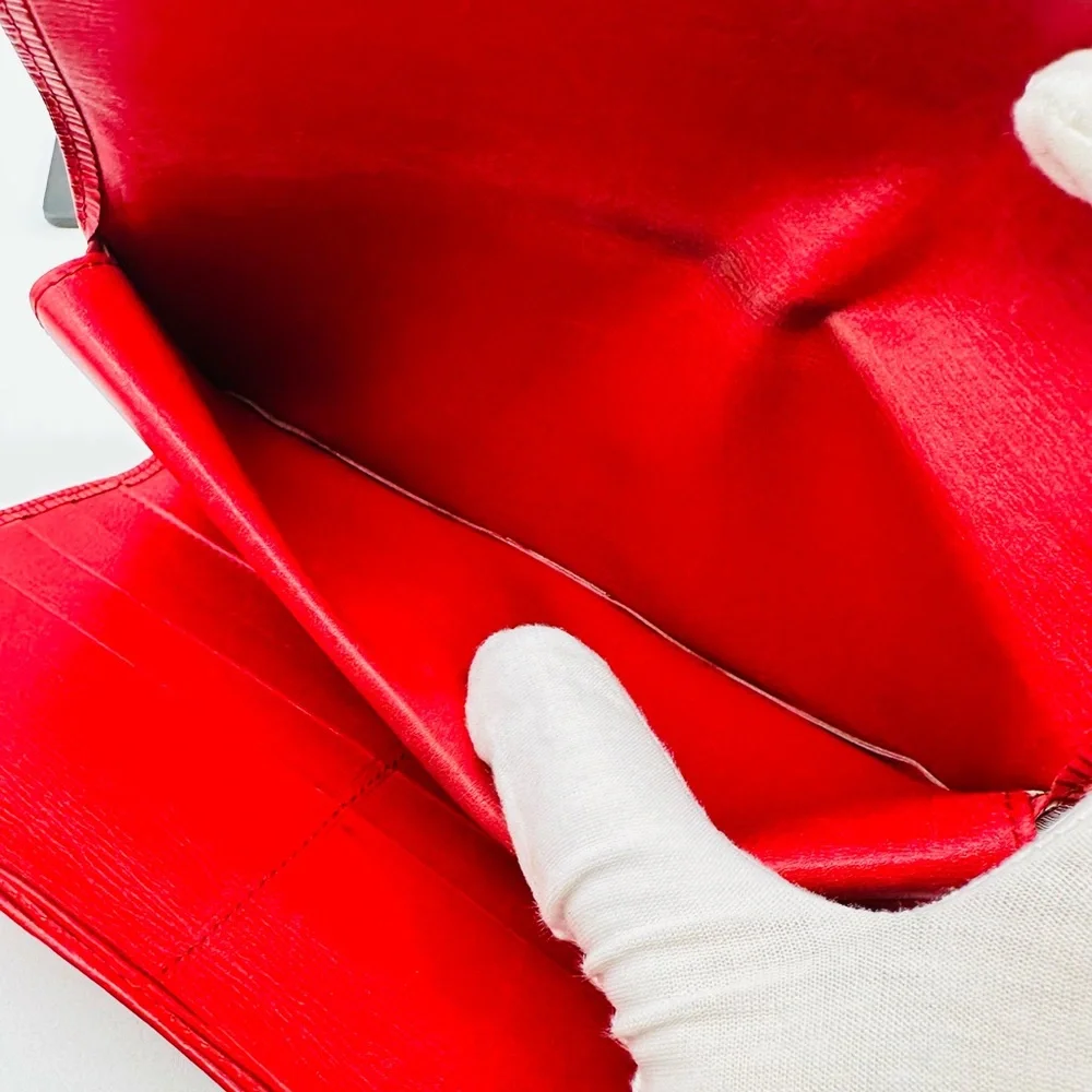 Louis Vuitton Long Epi Tri Fold Wallet - Picture 12 of 13